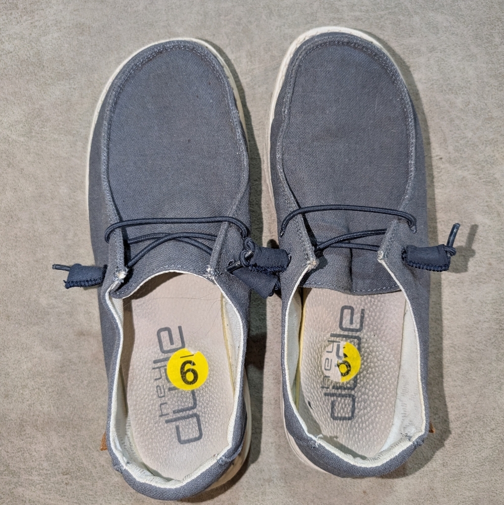 Hey dude Wendy Chambray, women's 9